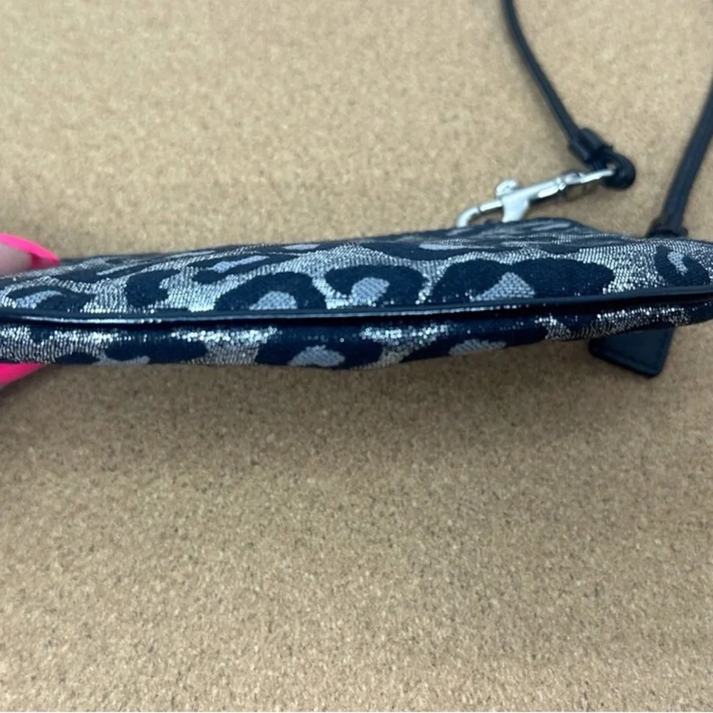 Coach wristlet crafted